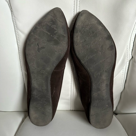 AEO Brown Pointed Toe Flats - Size 8 - Picture 3 of 4